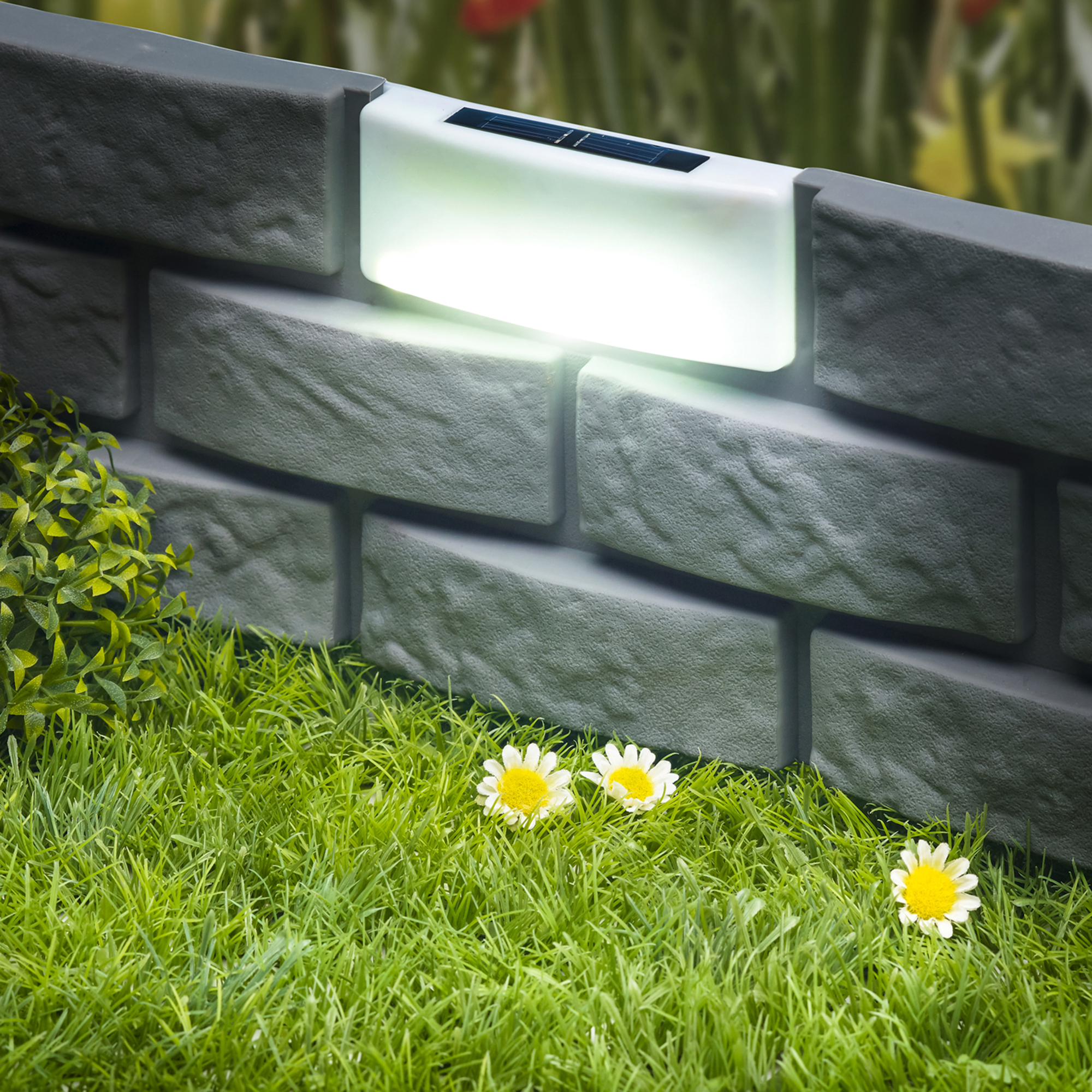 4tlg. BEET ZAUN SET mit SOLAR LED LICHT RASEN KANTE GARTEN UMRANDUNG